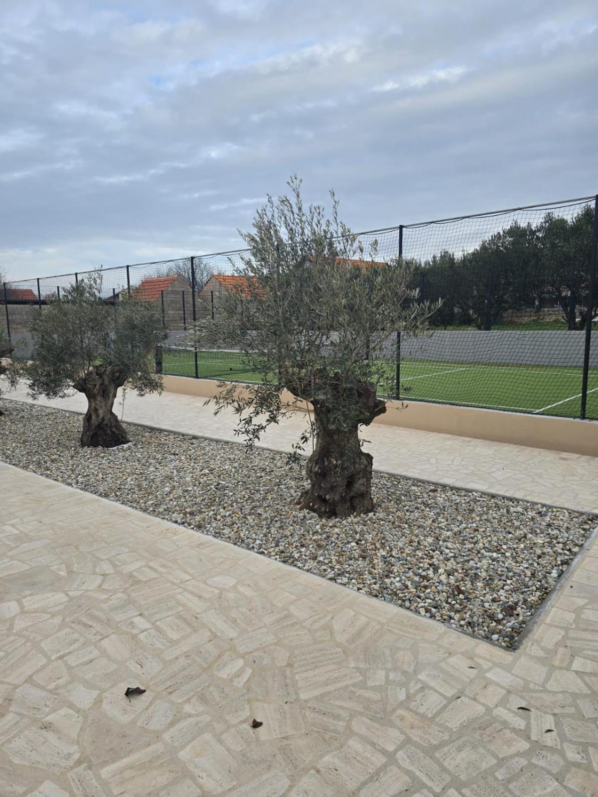 Villa Tina With Swimming Pool, Tennis Court, Games Room, Sauna, Gym, Bbq Policnik 外观 照片